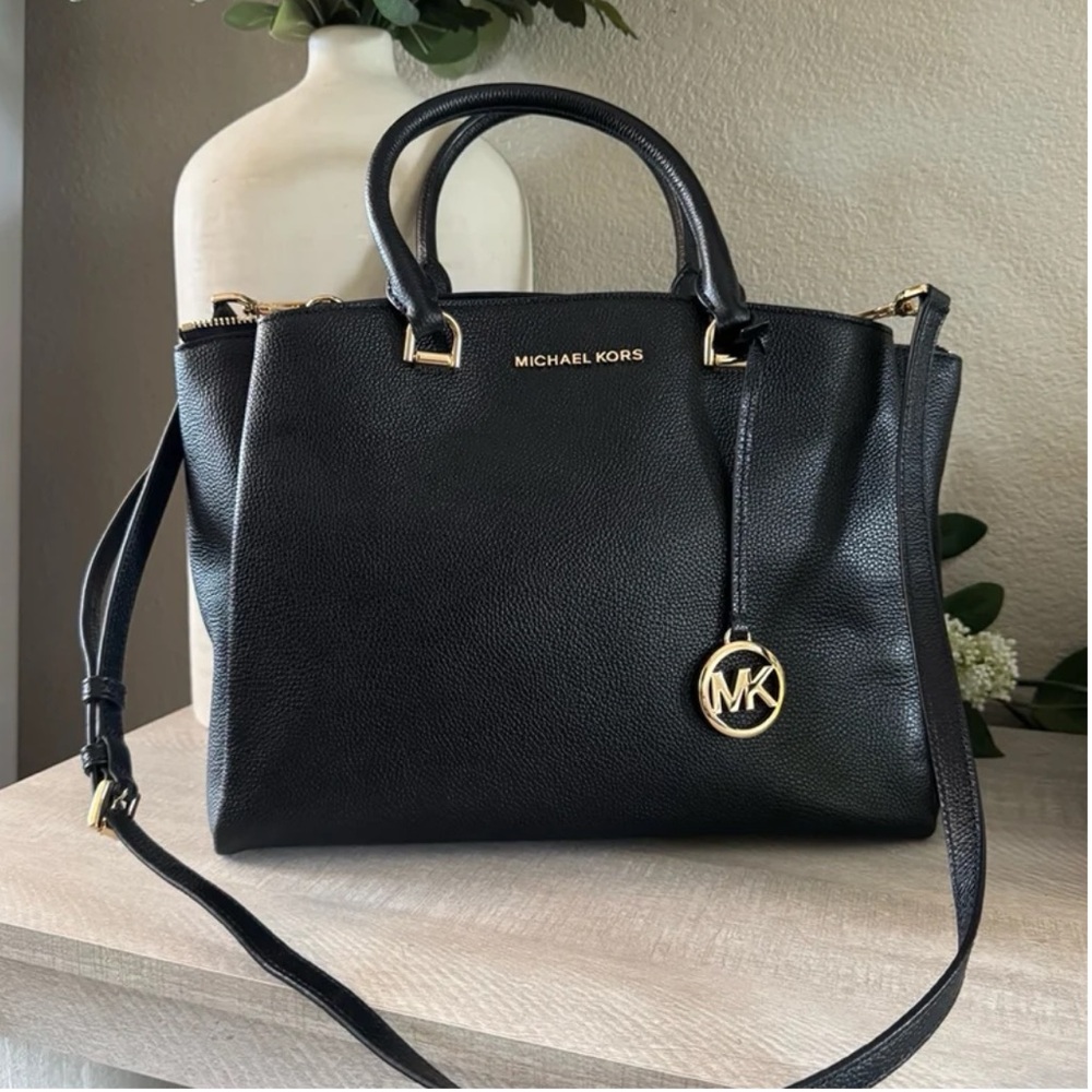 Micheal Kors Maxine Satchel /Womens Handbag